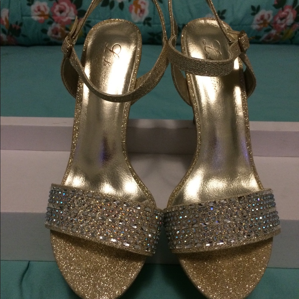 Lorraine Heels